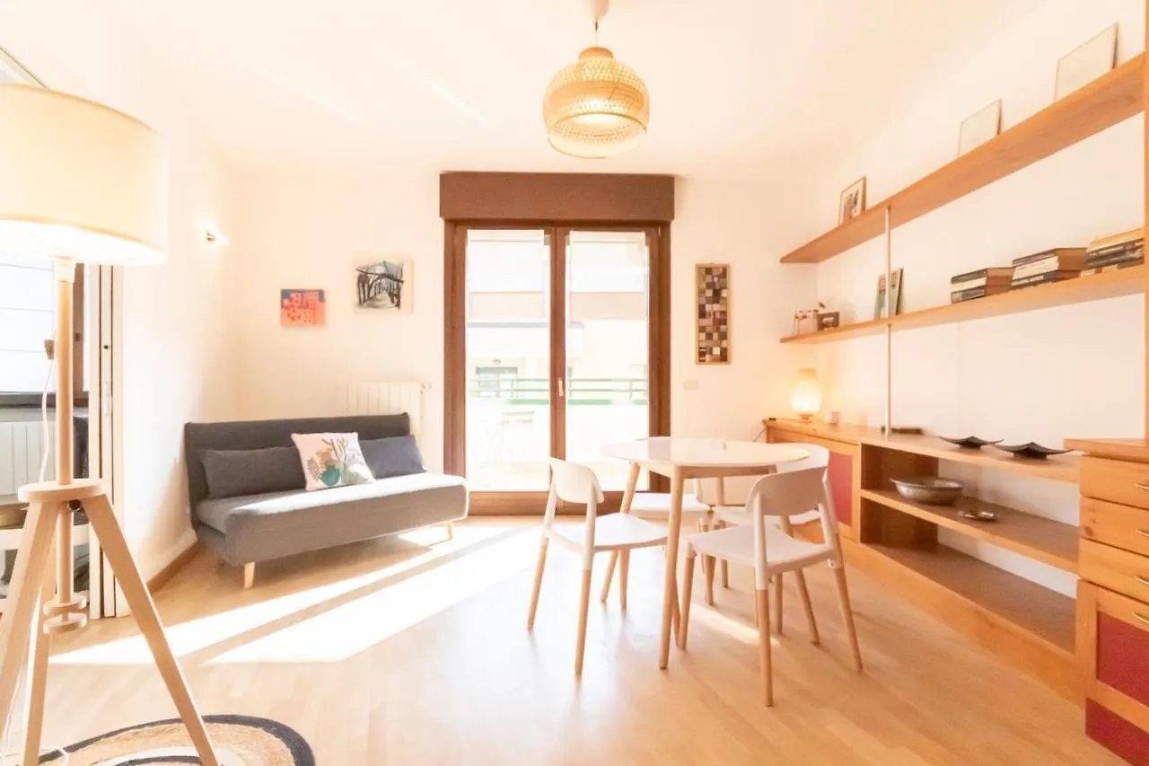 Marcona Apartment Mediolan