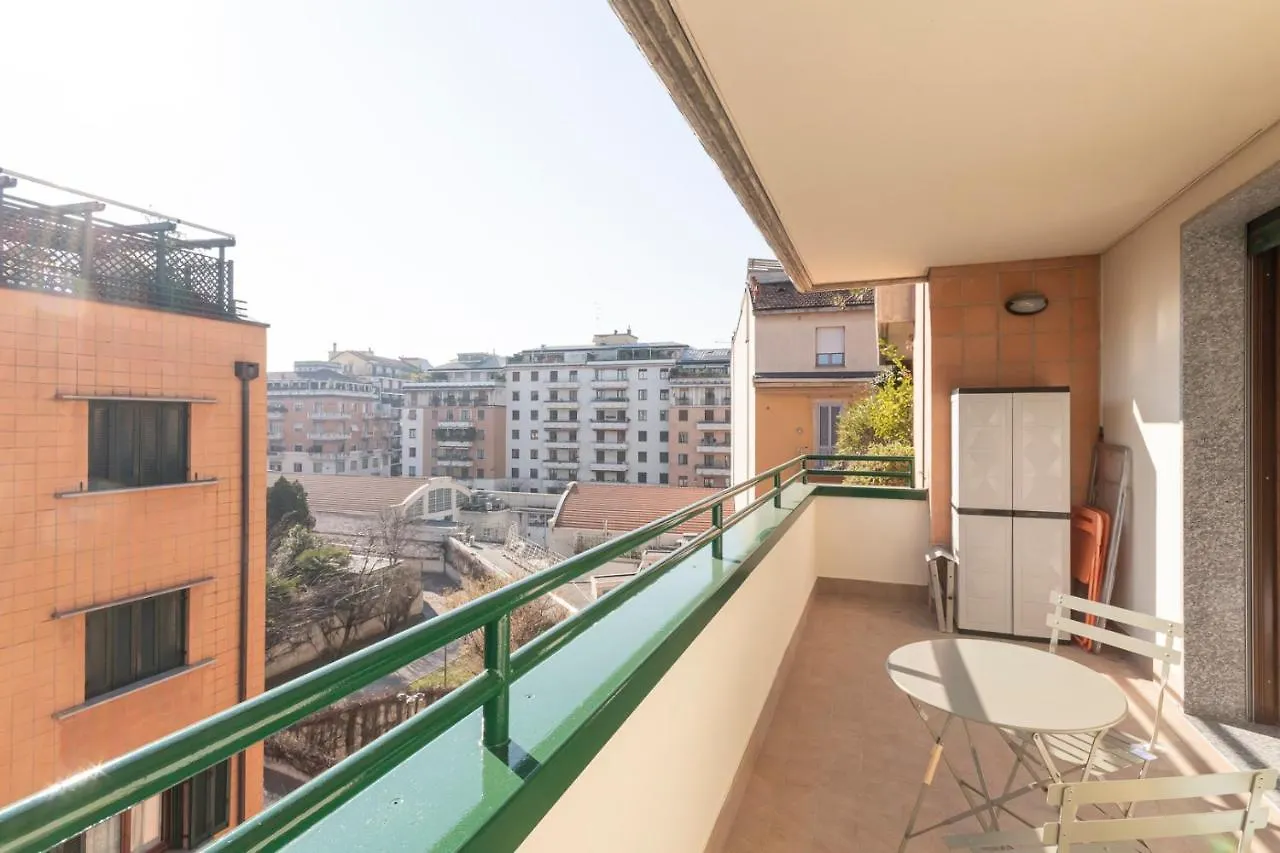 Marcona Apartment Mediolan 0*,